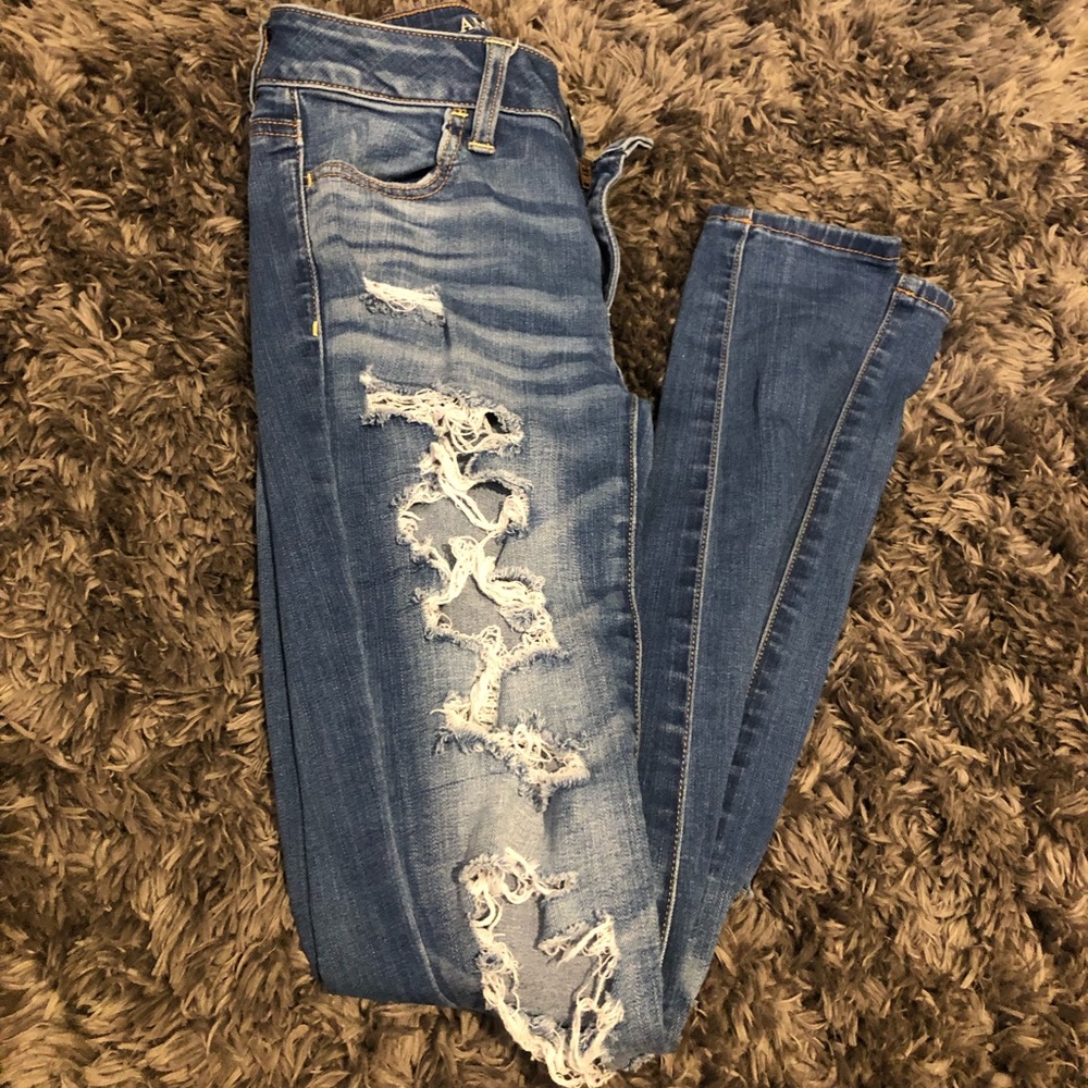 American Eagle super ripped skinny jeans